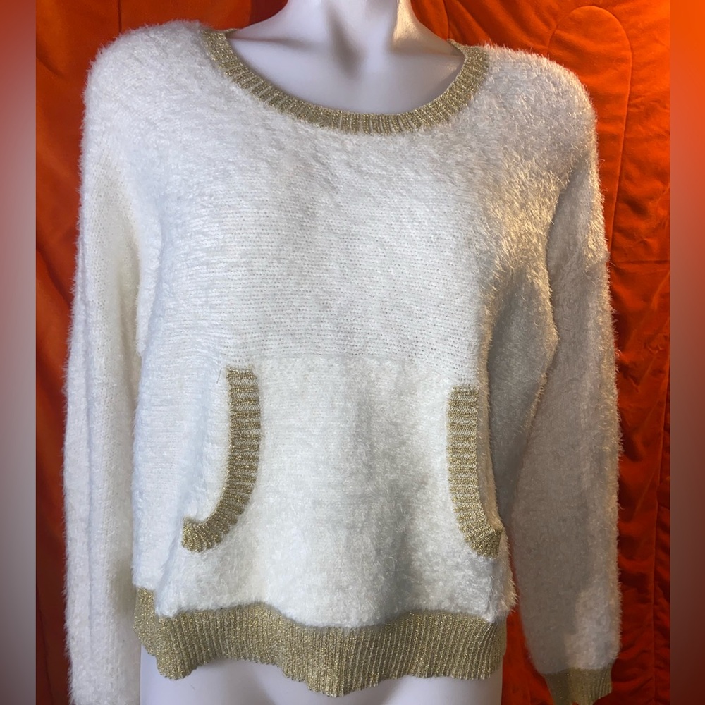 Juicy sweater